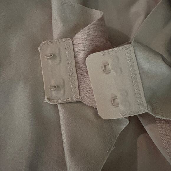 Spanx Suit Your Fancy Bodysuit Beige L NWOT - Picture 9 of 16